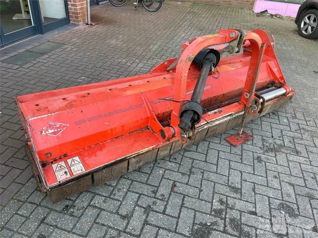 Kuhn VKM280 Komunálna technika - ostatné
