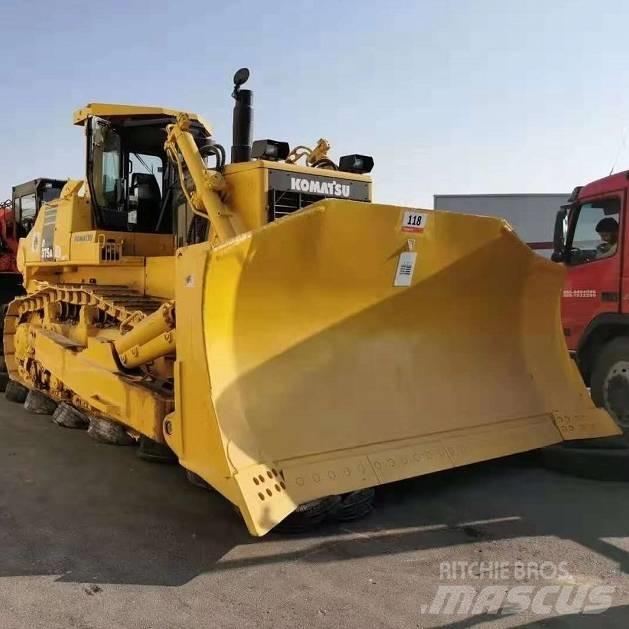 Komatsu d375a Pásové dozéry