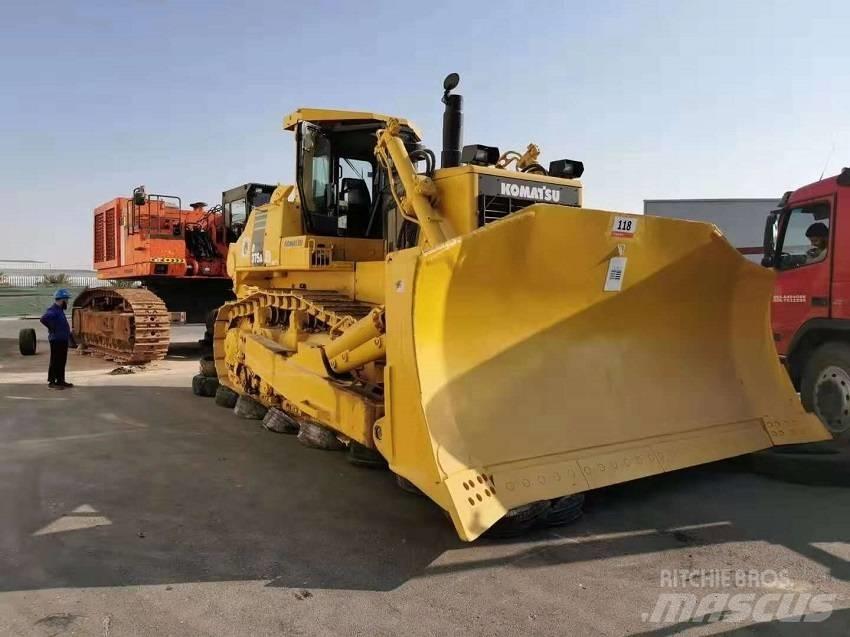 Komatsu d375a Pásové dozéry