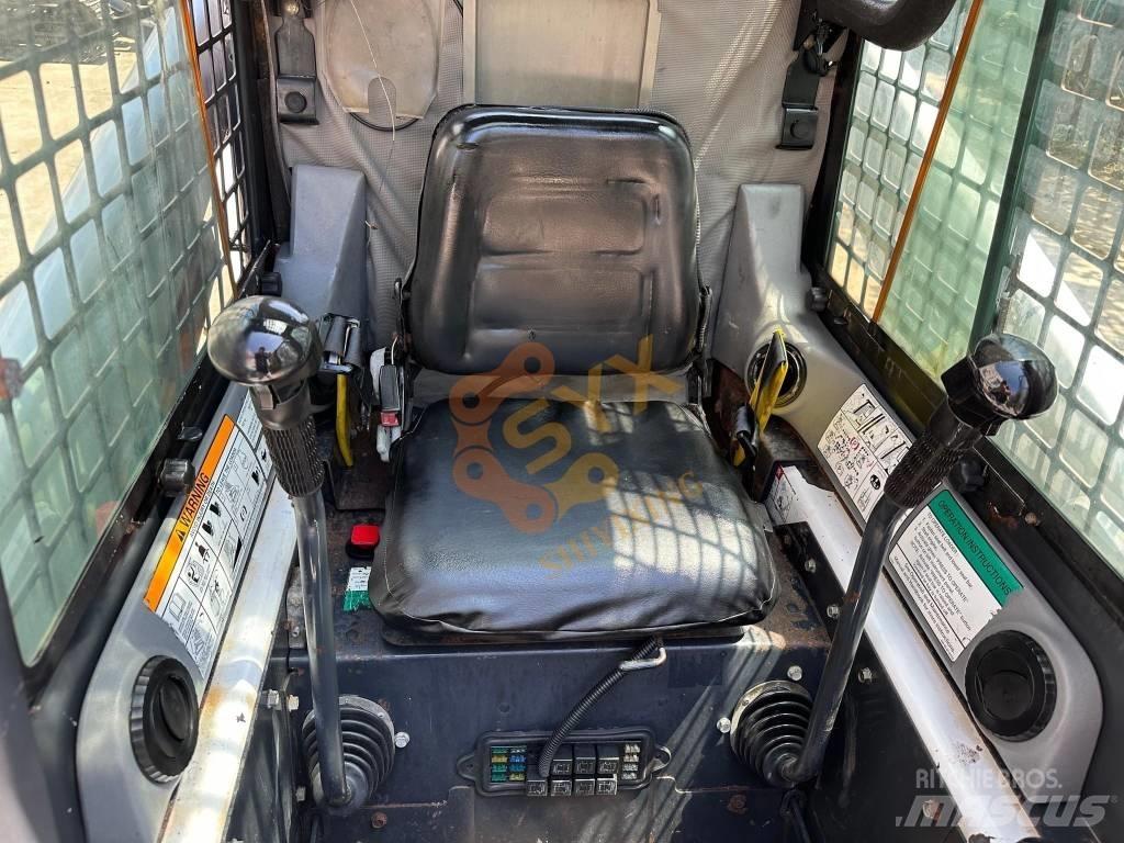Bobcat 864 Šmykom riadené nakladače