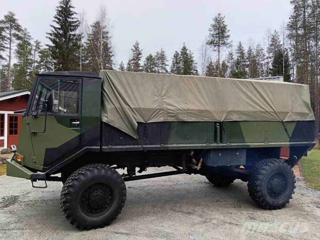 Sisu Proto A-45 Nákladné vozidlá s bočnou zhrnovacou plachtou