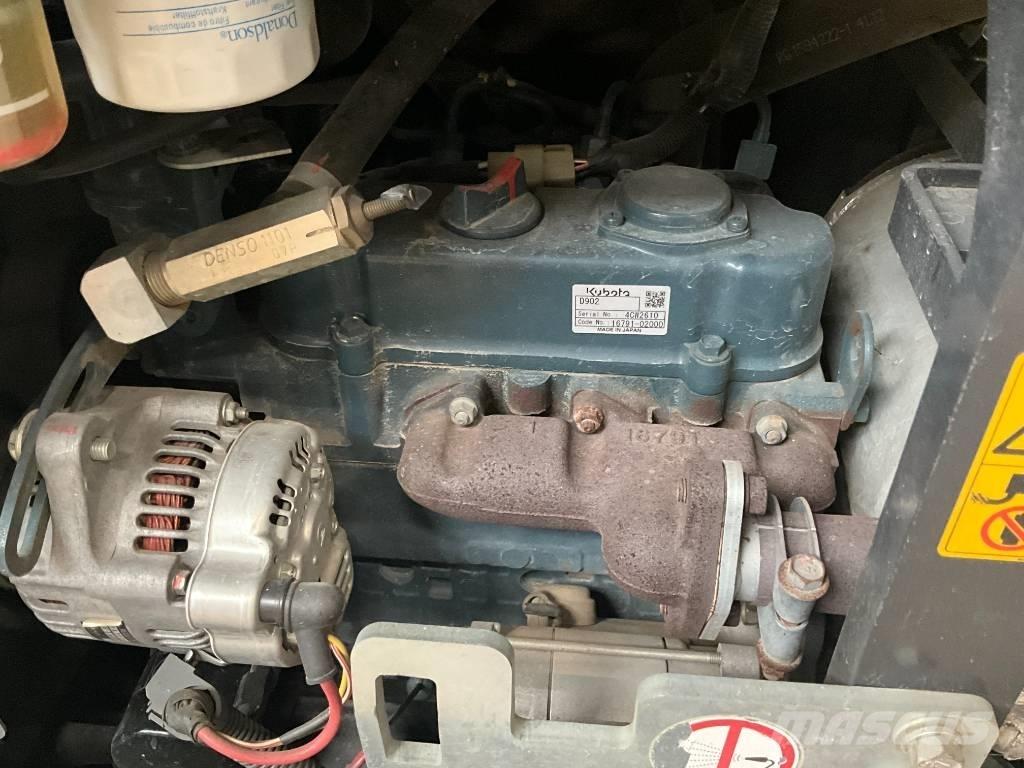 Kubota KX 019-4 Mini rýpadlá < 7t