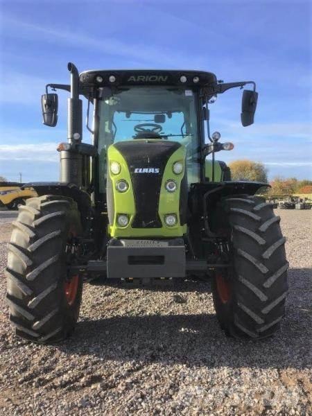 CLAAS ARION 530 Traktory