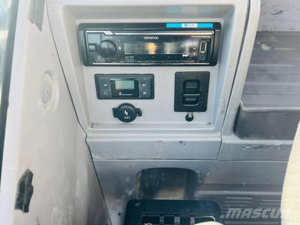 Volvo EC 250 EL Pásové rýpadlá