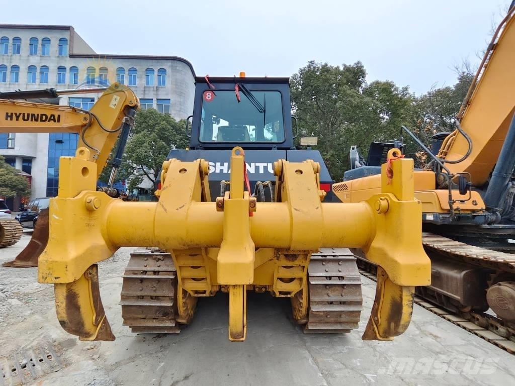 Shantui SD 22 Pásové dozéry