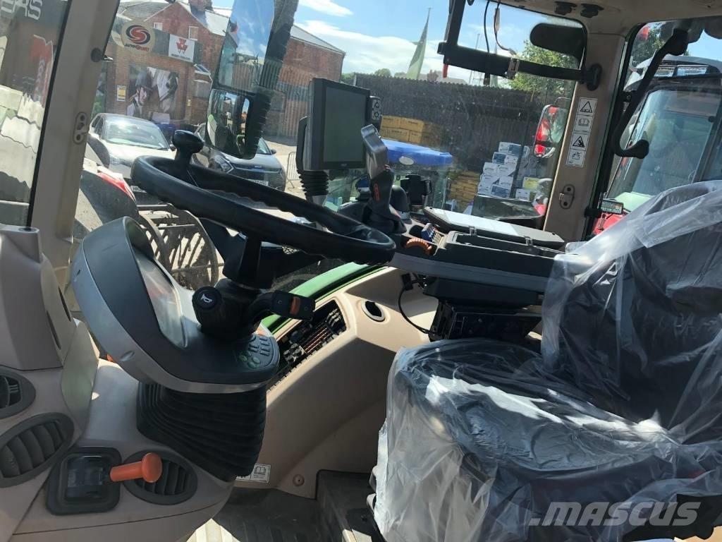 Fendt 724 Vario S4 Traktory