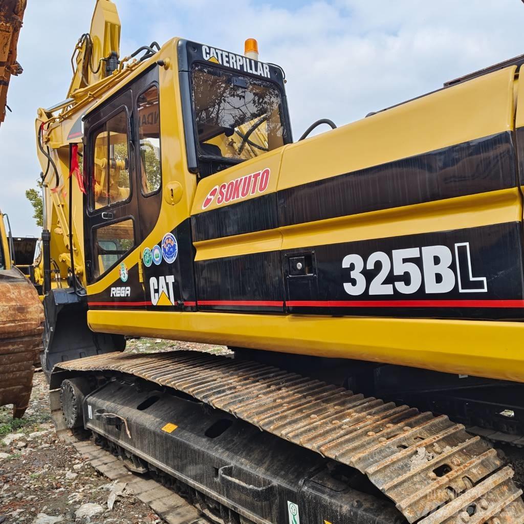 CAT 325 B L Pásové rýpadlá