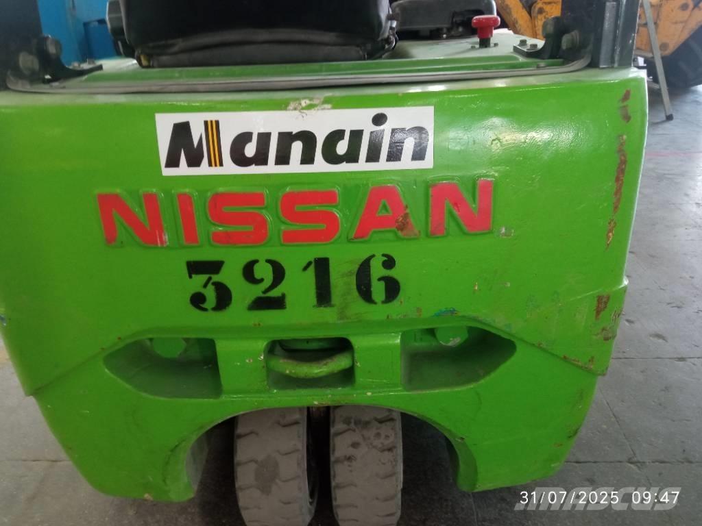 Nissan 1N1L180Q Dieselové vozíky