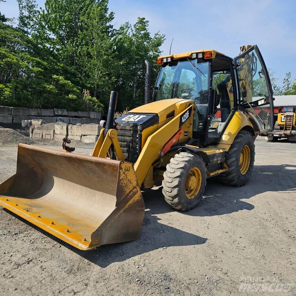 CAT 420 F Rýpadlo-nakladače