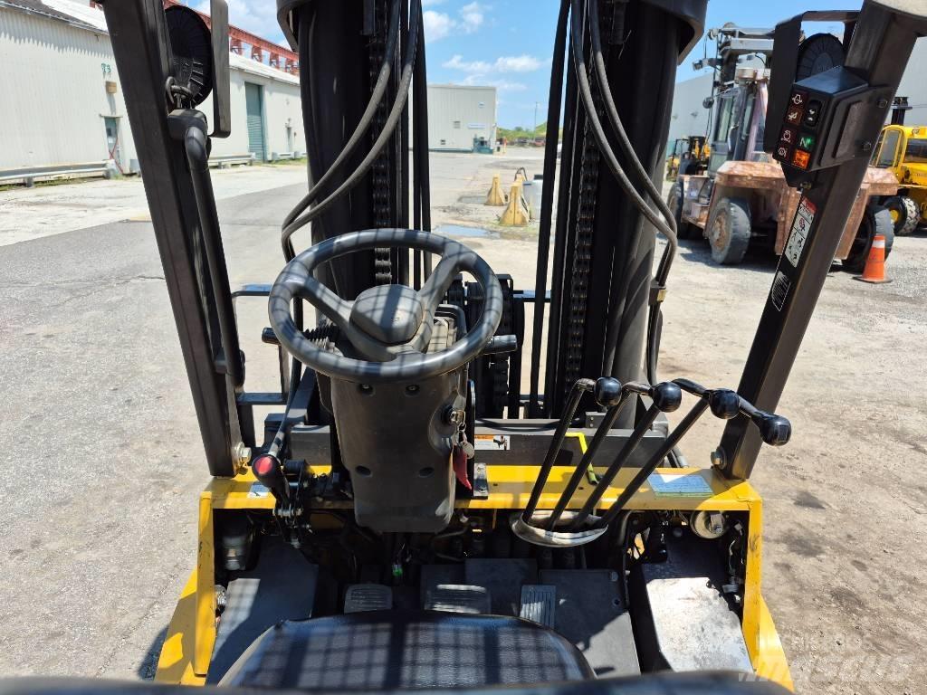 CAT GC 70 K Iné