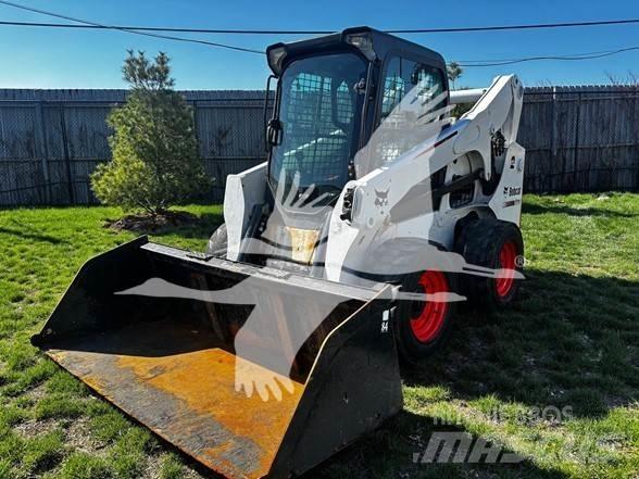Bobcat S750 Šmykom riadené nakladače