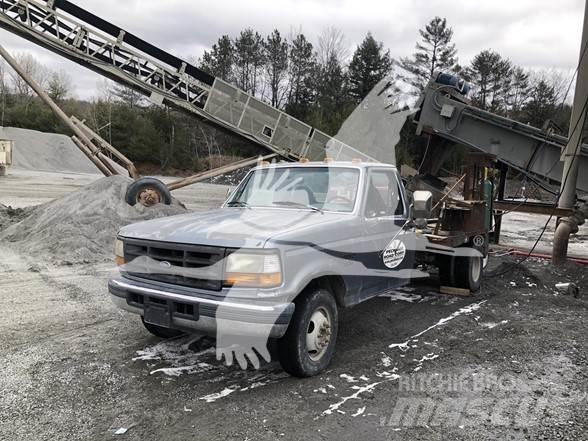Ford F350 Stavebníctvo - ostatné