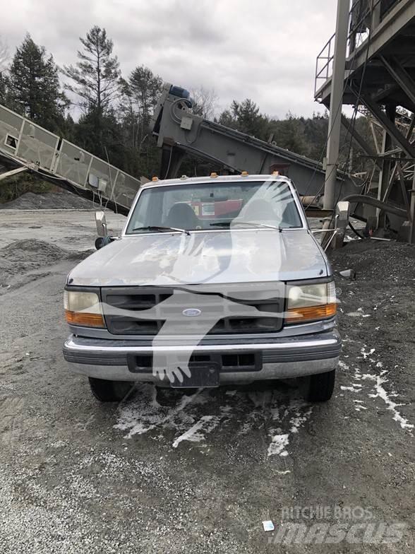 Ford F350 Stavebníctvo - ostatné