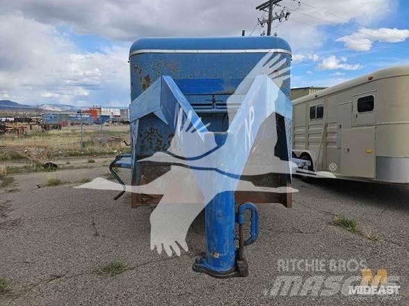  HORSE TRAILER Stavebníctvo - ostatné