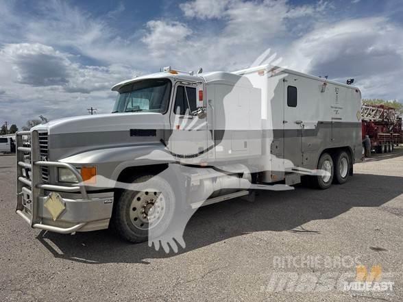 Mack CH613 Stavebníctvo - ostatné