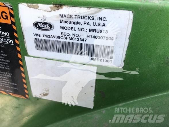 Mack MRU613 Stavebníctvo - ostatné