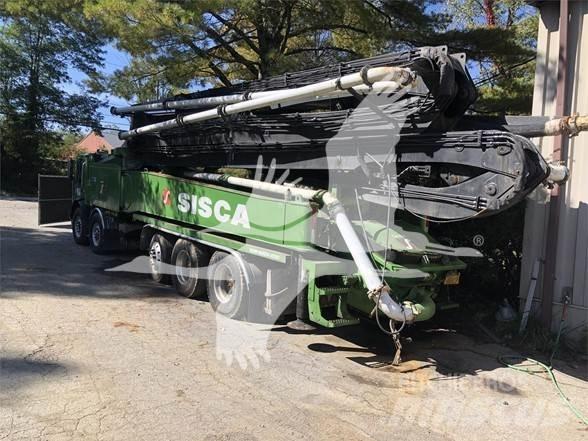 Mack MRU613 Stavebníctvo - ostatné