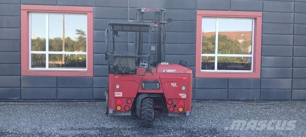 Moffett M5 25.3 NX Dieselové vozíky