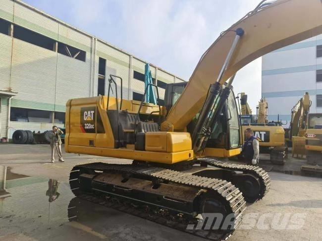 CAT 320 GC Pásové rýpadlá