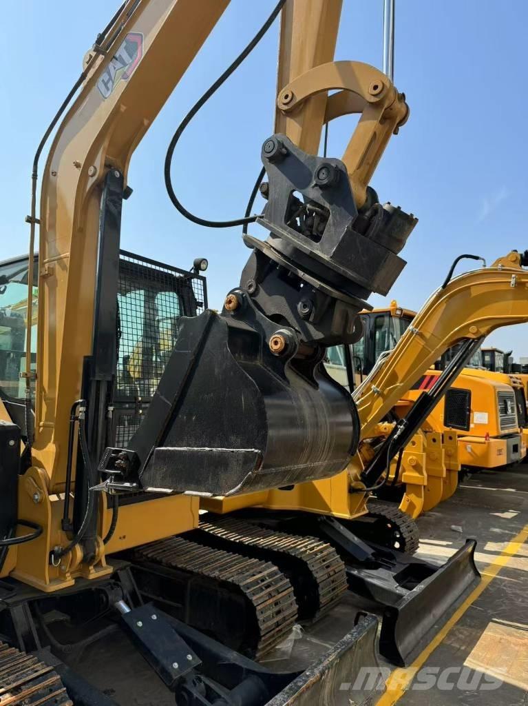 CAT 306 Mini rýpadlá < 7t