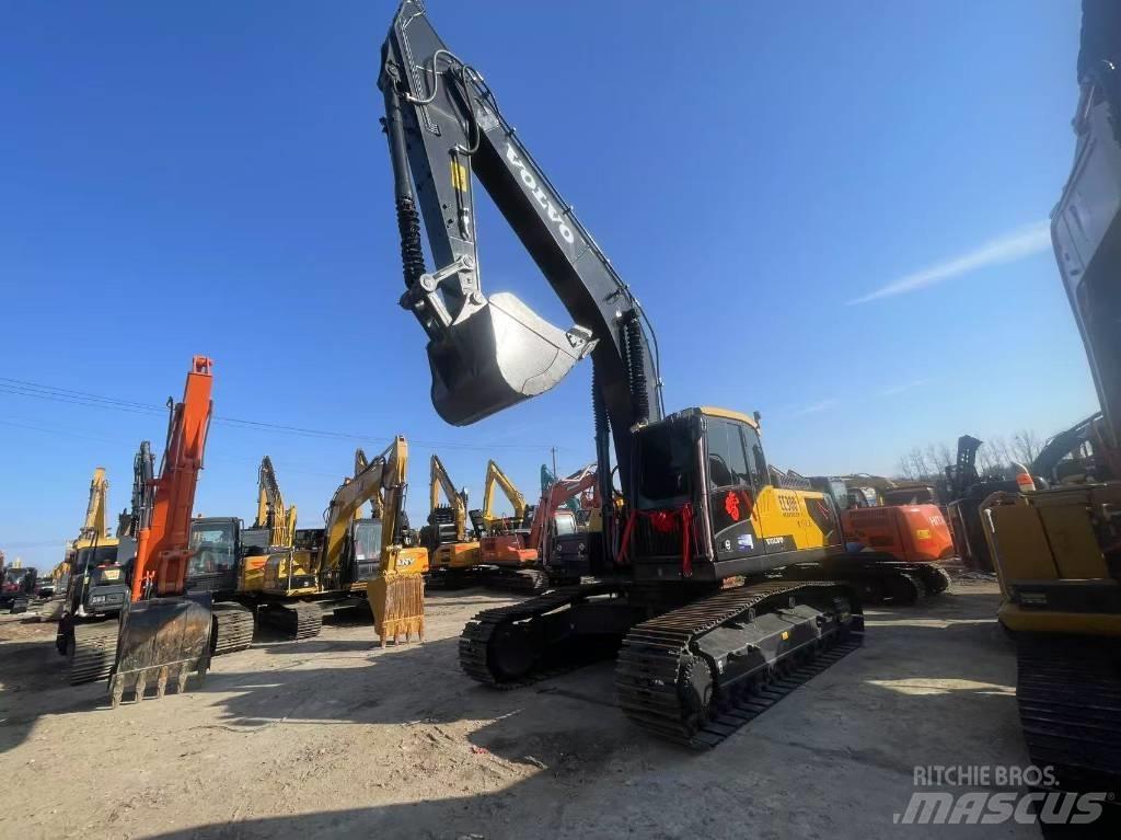 Volvo EC 300 Pásové rýpadlá