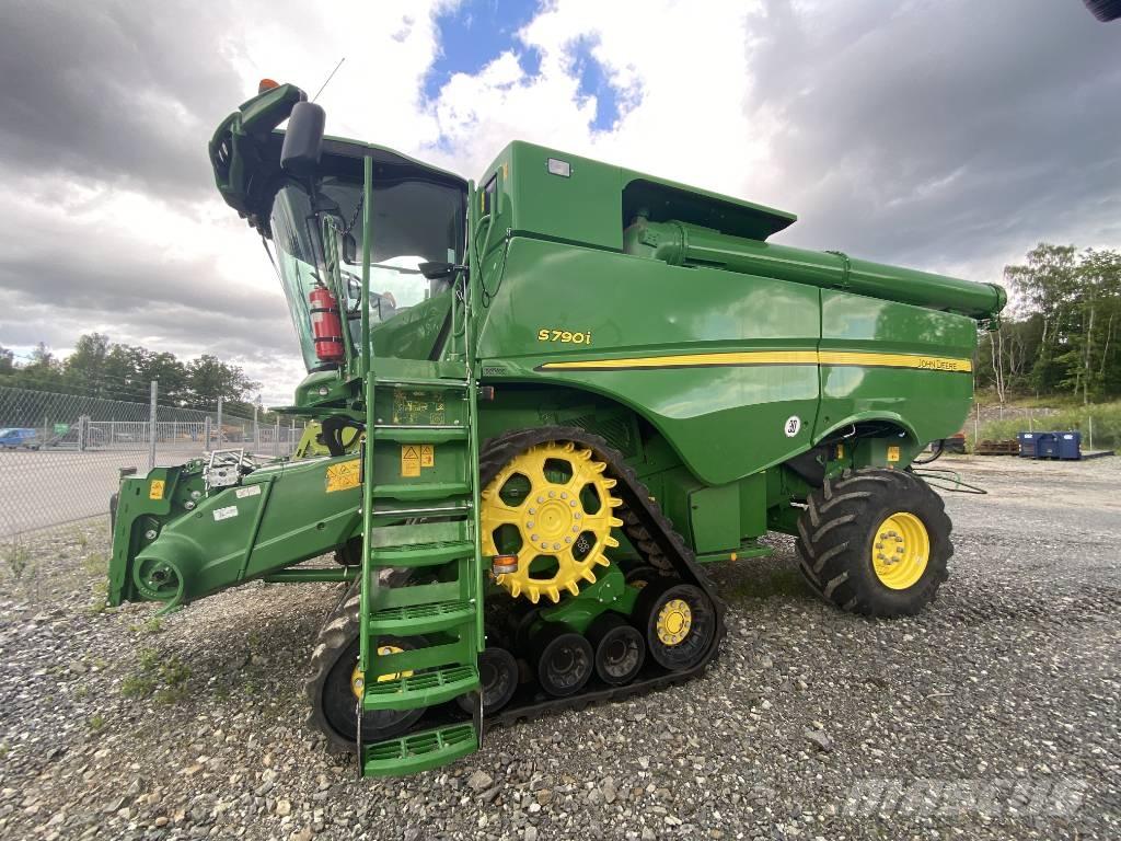 John Deere S790i Kombinované zberacie stroje