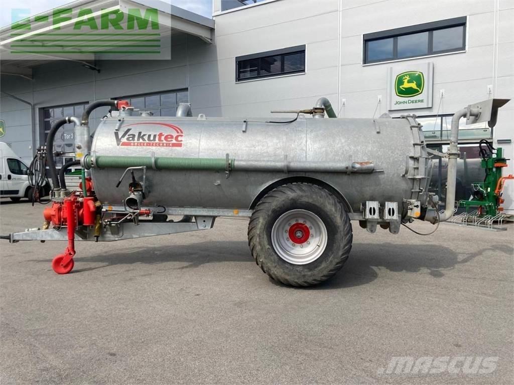  VA-T 8300 Rozmetadlá maštaľného hnoja