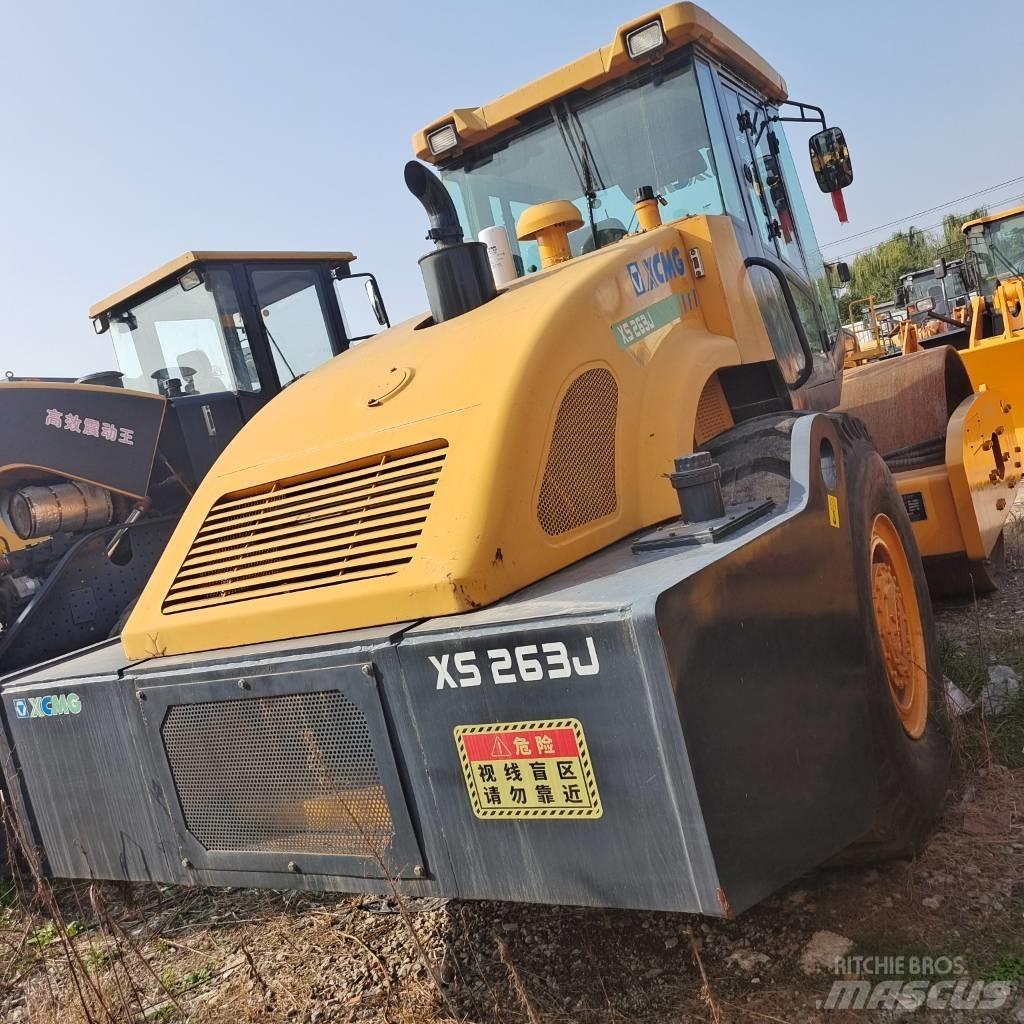 XCMG XS 263 J Ťahačové valce