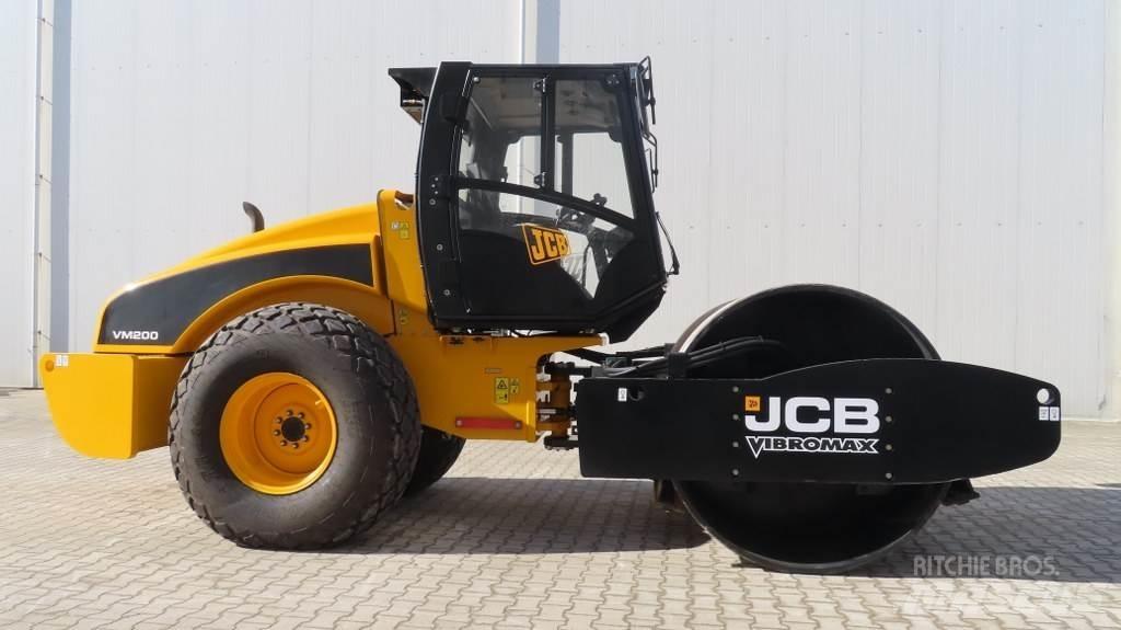 JCB VM200D Ťahačové valce
