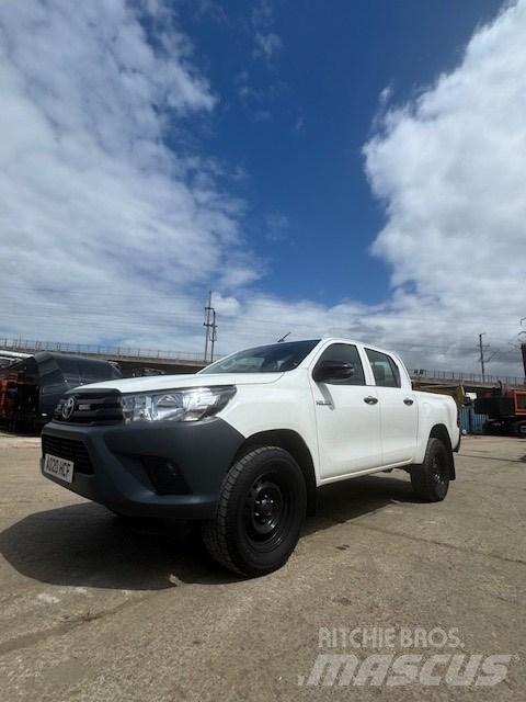 Toyota Hilux Nakladacia/sklápacia bočnica