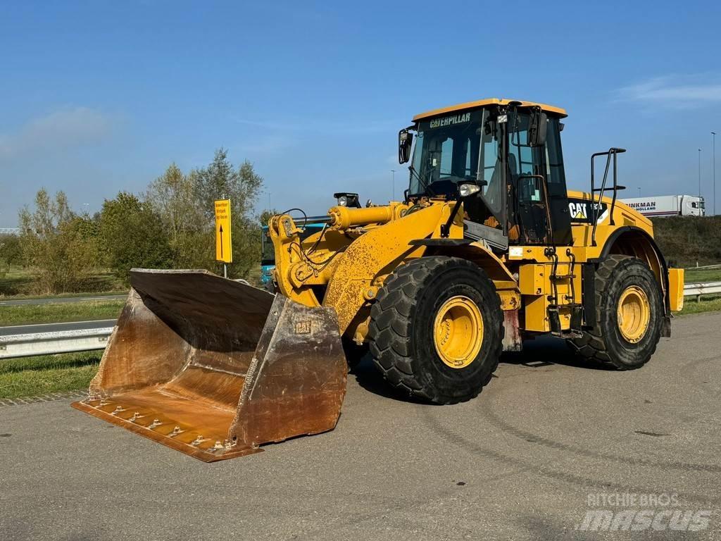 CAT 962H Kolesové nakladače