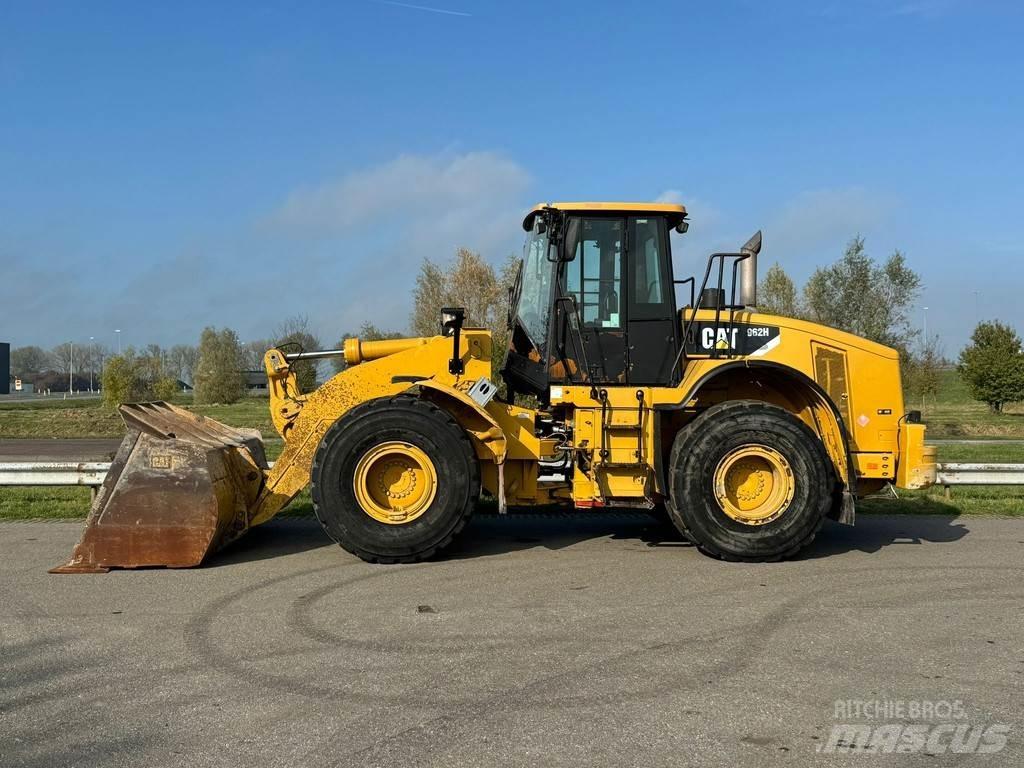 CAT 962H Kolesové nakladače