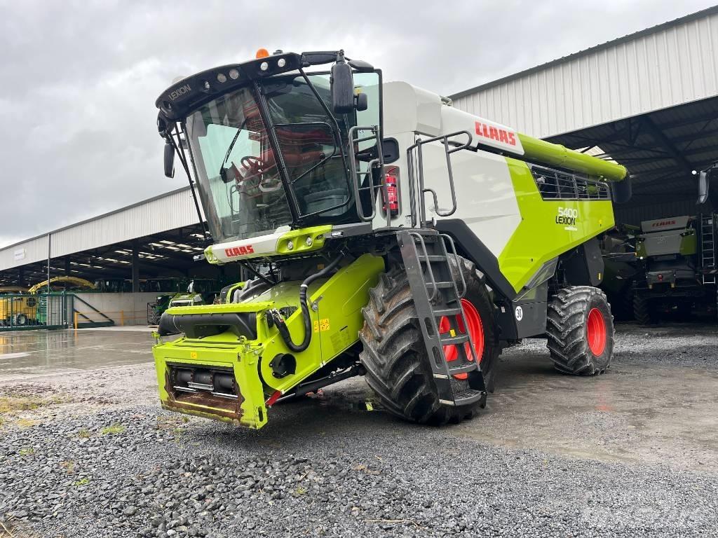 CLAAS Lexion 5400 Kombinované zberacie stroje