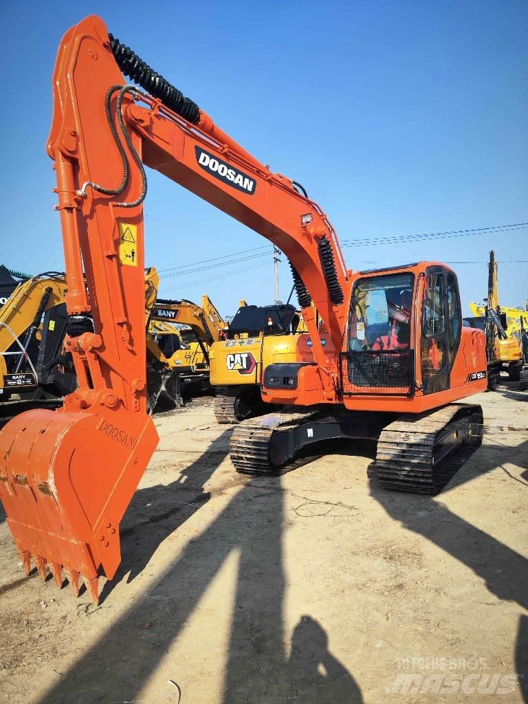 Doosan dx150 Pásové rýpadlá
