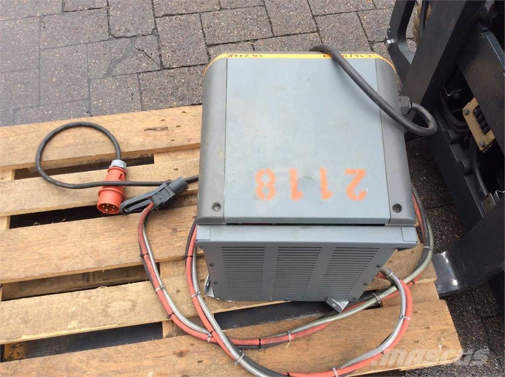 Linde E16 Akumulátorové vozíky