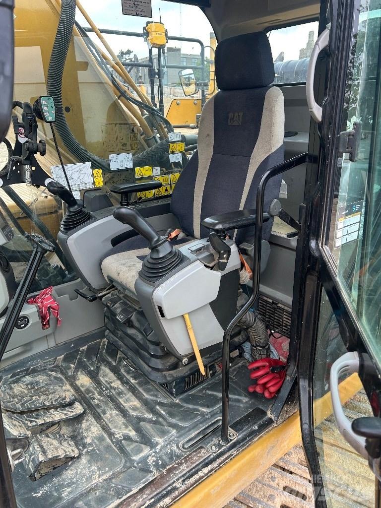 CAT 336F Pásové rýpadlá