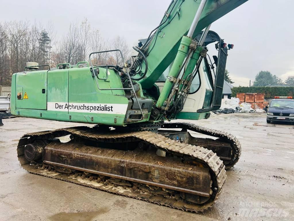 Liebherr 934 Pásové rýpadlá