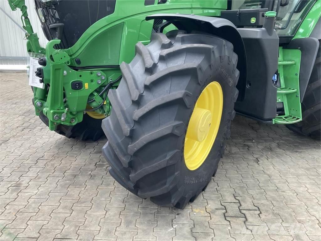 John Deere 6R 185 Traktory