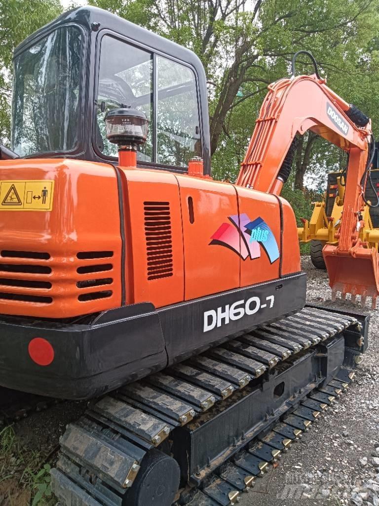 Doosan DH 55 Mini rýpadlá < 7t