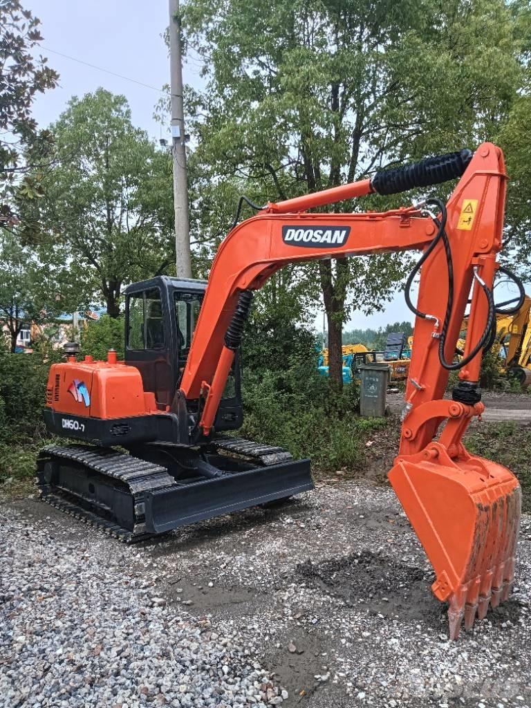 Doosan DH 55 Mini rýpadlá < 7t