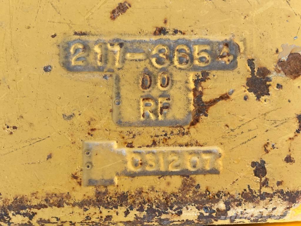 CAT D8R / D8T Ďalšie komponenty