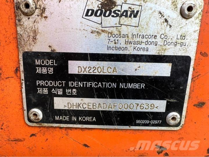 Doosan DX220LCA Midi rýpadlá 7 t - 12 t