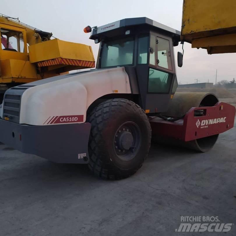 Dynapac CA510D Ťahačové valce