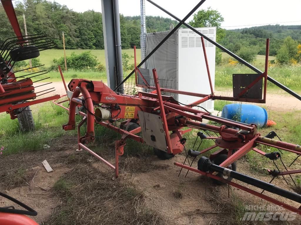 Kuhn GF 6401 MH Obracače a zhrabovače sena