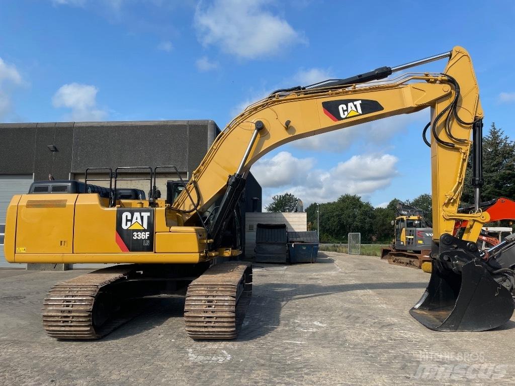 CAT 336F Pásové rýpadlá