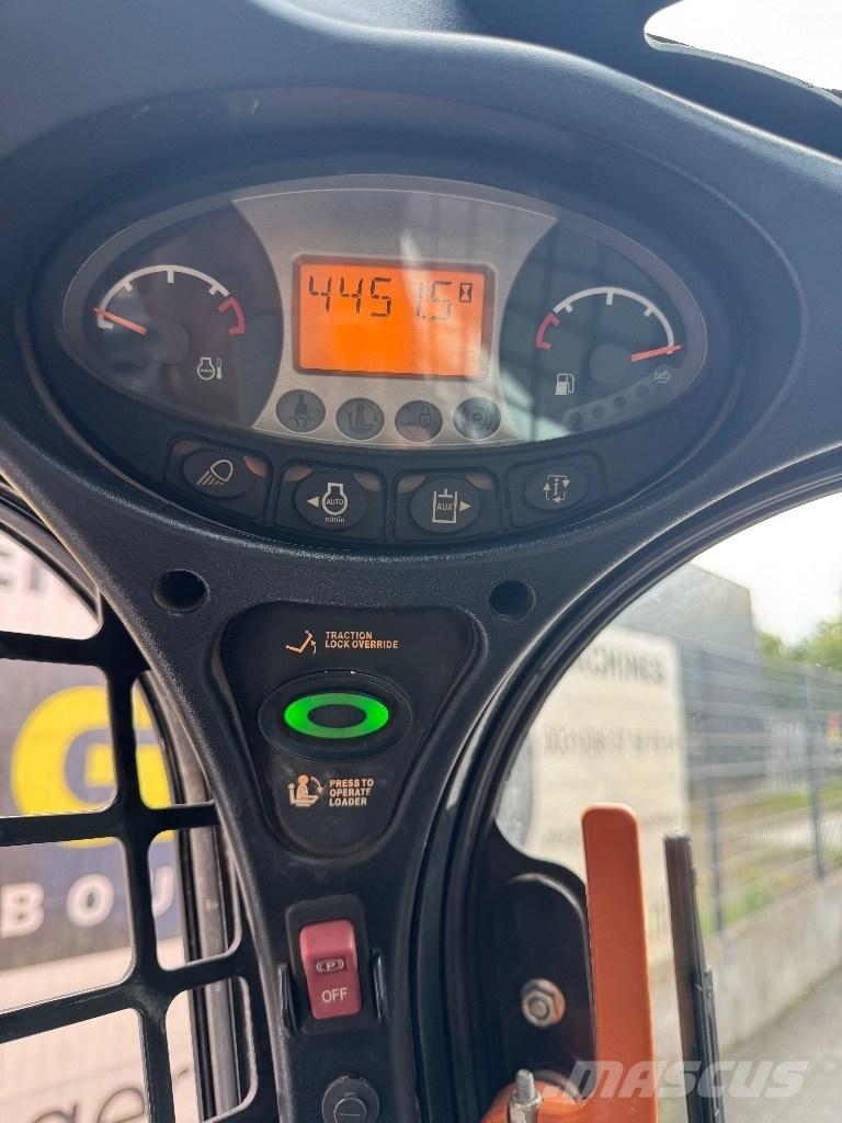 Bobcat T 650 Šmykom riadené nakladače