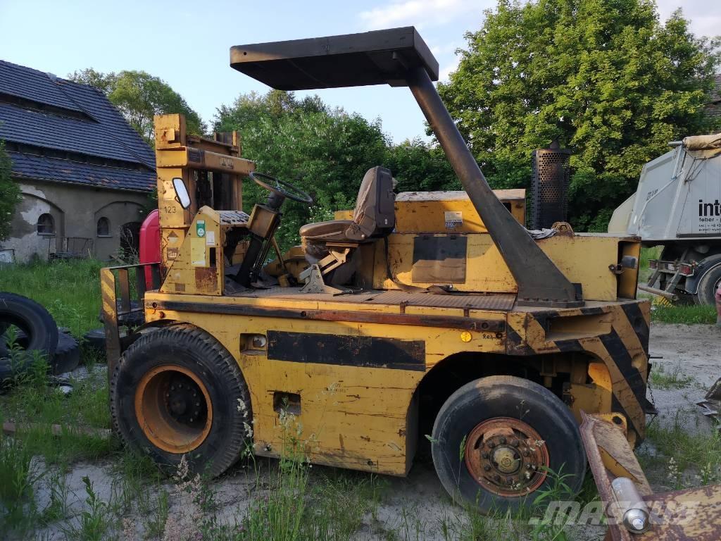 Takraf DFG6302 Dieselové vozíky