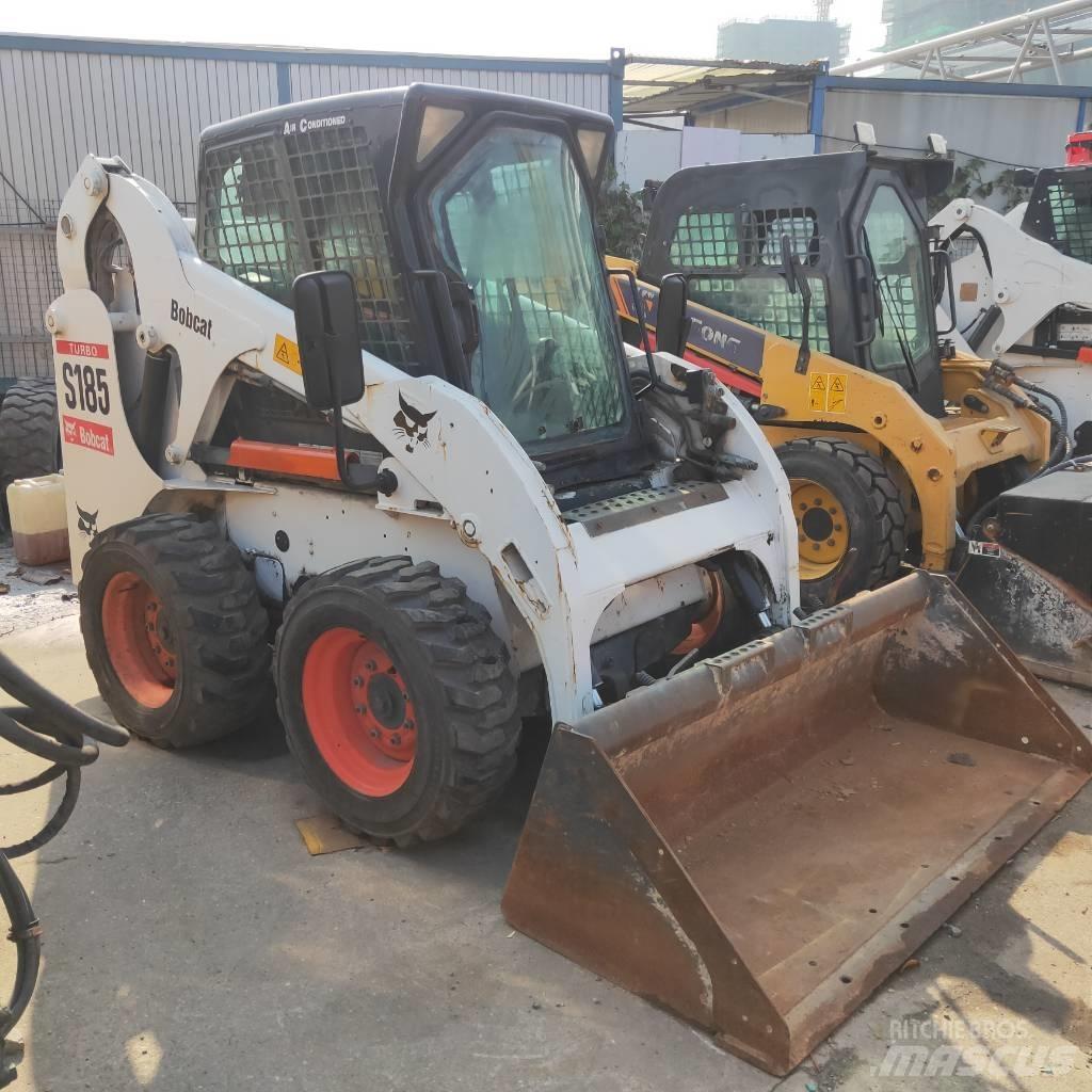 Bobcat S185 Šmykom riadené nakladače