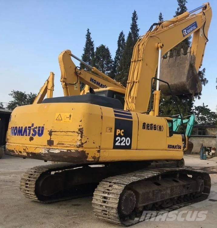 Komatsu pc220-7 Pásové rýpadlá