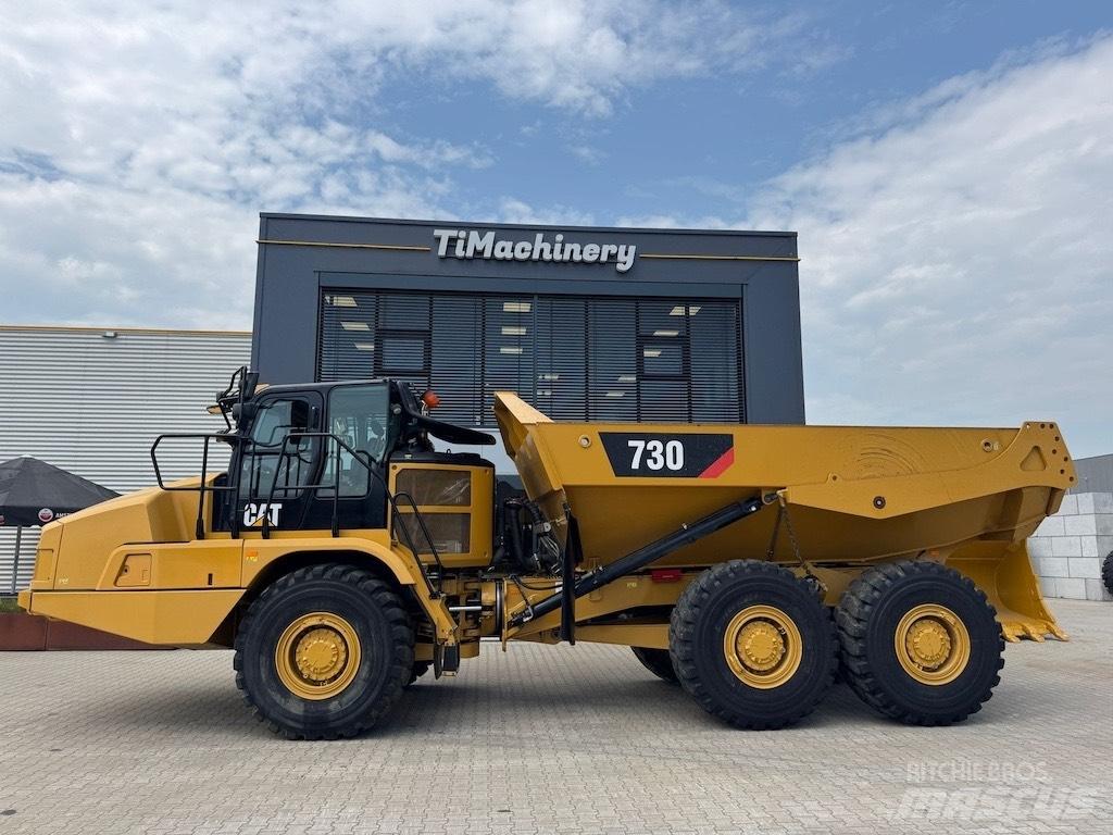 CAT 730 Kĺbové nákladné autá